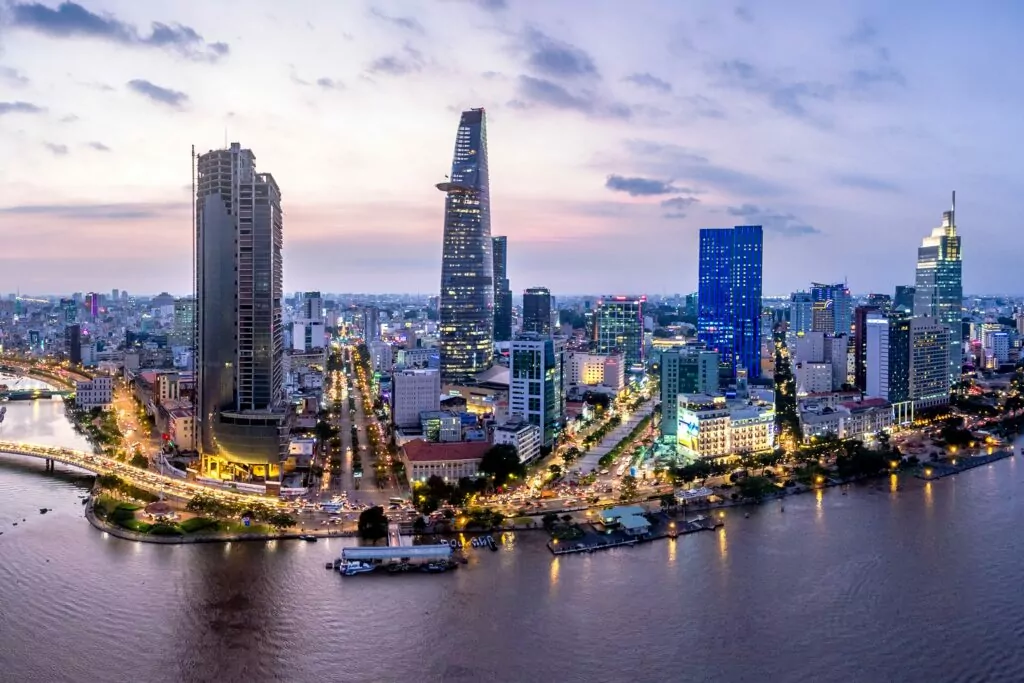 Imagen representativa de inversores vietnamitas - Vietnamese investors